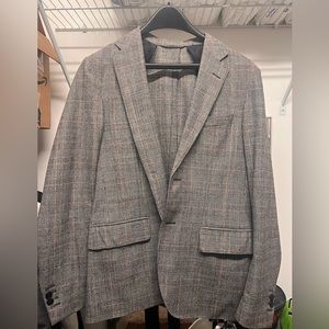 Men’s Gently worn Gant blazer. Great condition.